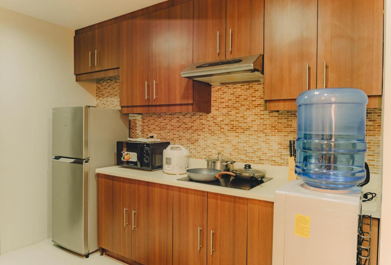 Ayala Mall 10Mins Walk Cebu City Apartment & Pool Buitenkant foto