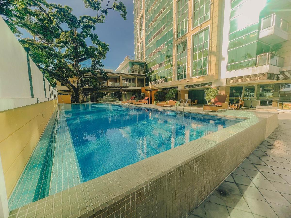 Ayala Mall 10Mins Walk Cebu City Apartment & Pool Buitenkant foto