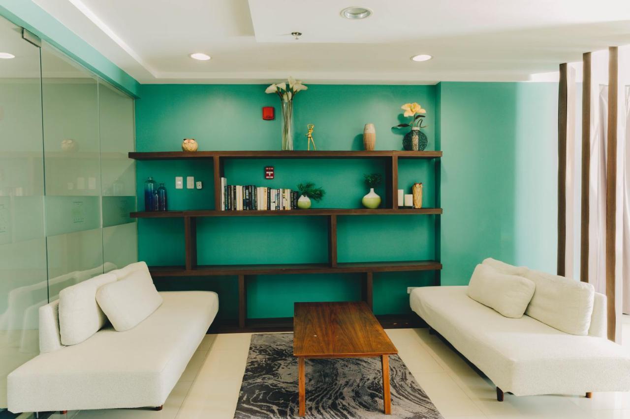 Ayala Mall 10Mins Walk Cebu City Apartment & Pool Buitenkant foto