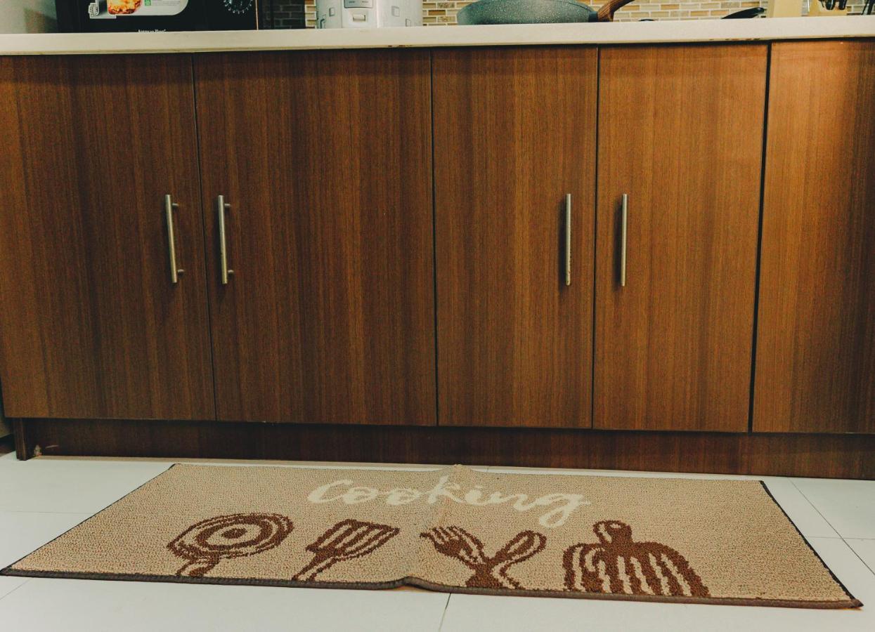 Ayala Mall 10Mins Walk Cebu City Apartment & Pool Buitenkant foto