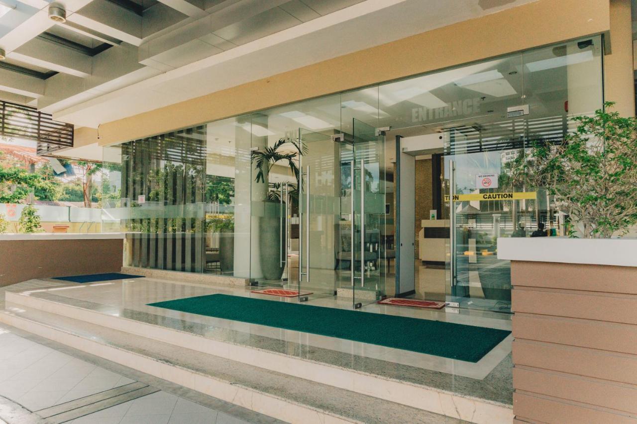 Ayala Mall 10Mins Walk Cebu City Apartment & Pool Buitenkant foto
