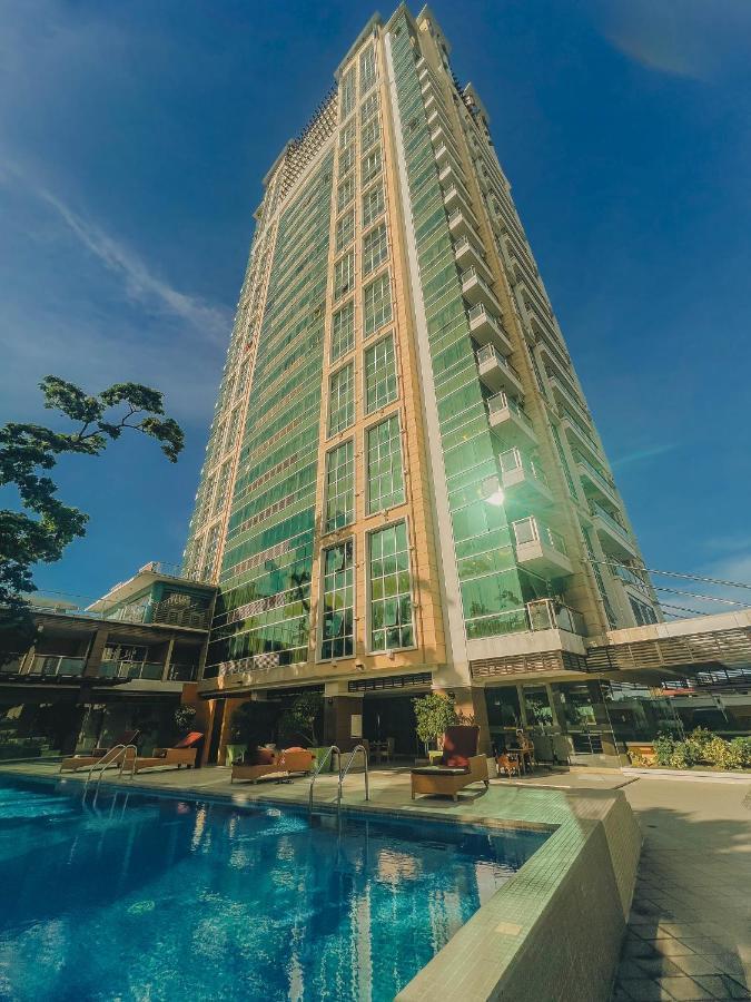Ayala Mall 10Mins Walk Cebu City Apartment & Pool Buitenkant foto