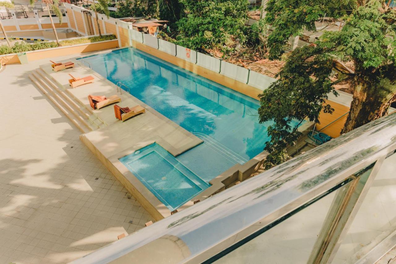 Ayala Mall 10Mins Walk Cebu City Apartment & Pool Buitenkant foto