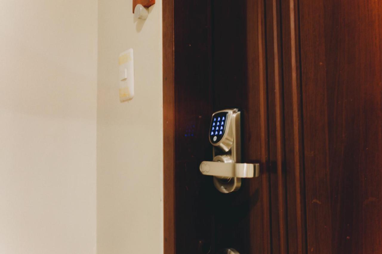 Ayala Mall 10Mins Walk Cebu City Apartment & Pool Buitenkant foto